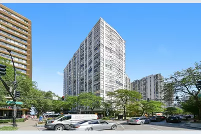 5757 N Sheridan Road #15H, Chicago, IL 60660 - Photo 1