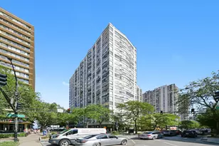 5757 N Sheridan Rd, Chicago, IL 60660 - Photo 1