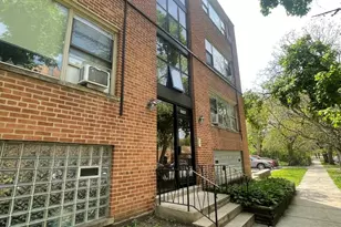 6827 N Oakley Ave, Chicago, IL 60645 - Photo 1