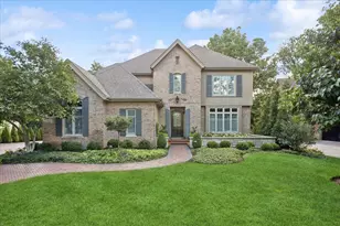 5527 S Park Ave, Hinsdale, IL 60521 - Photo 1