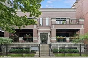 3048 N Racine Ave, Chicago, IL 60657 - Photo 1