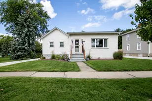 333 W North St, Peotone, IL 60468 - Photo 1