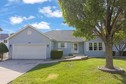 1801 Chestnut Hill Road, Plainfield, IL 60586 - Photo 1