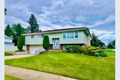 1505 W Woodland Avenue, Addison, IL 60101 - Photo 1