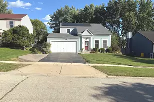 1525 Teri Ln, Algonquin, IL 60102 - Photo 1