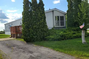 3 Drake Ln, Beecher, IL 60401 - Photo 1