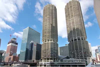 300 N State Street #2810, Chicago, IL 60654 - Photo 1