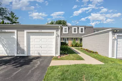 1352 Oxford Circle, Roselle, IL 60172 - Photo 1