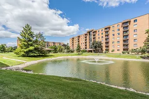 1777 W Crystal Ln, Mount Prospect, IL 60056 - Photo 1