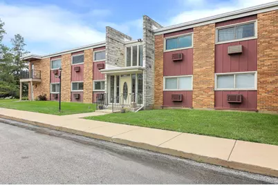 1313 S Rebecca Road #106, Lombard, IL 60148 - Photo 1