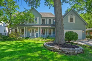 203 Grant Ave, Clarendon Hills, IL 60514 - Photo 1