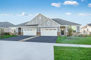 12231 Barcroft Cir, Huntley, IL 60142 - Photo 1