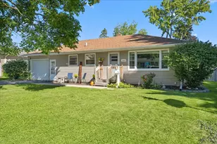 1010 Walnut St, Saint Charles, IL 60174 - Photo 1