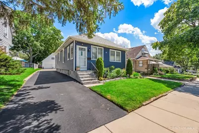 865 Illinois Avenue, Elgin, IL 60120 - Photo 1