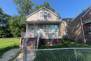 11516 S Yale Ave, Chicago, IL 60628 - Photo 1