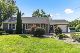 2019 Hawthorn Rd, Marengo, IL 60152 - Photo 1