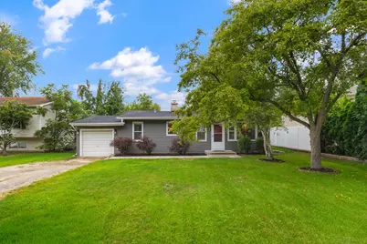 1112 Villa Vista Drive, Round Lake Beach, IL 60073 - Photo 1