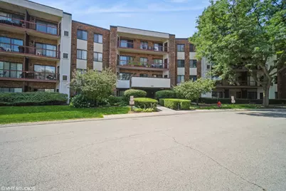 1500 Harbour Drive #2k, Wheeling, IL 60090 - Photo 1