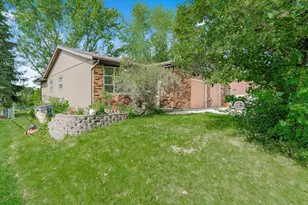 2023 Monday Dr, Elgin, IL 60123 - Photo 1