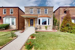 8134 S Yates Blvd, Chicago, IL 60617 - Photo 1