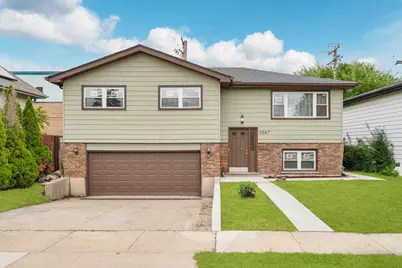 5047 Forster Avenue, Schiller Park, IL 60176 - Photo 1