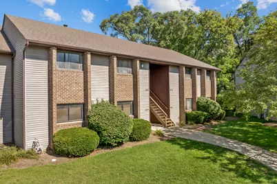 418 Heine Avenue #418, Elgin, IL 60123 - Photo 1