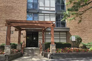 1811 Four Lakes Ave, Lisle, IL 60532 - Photo 1