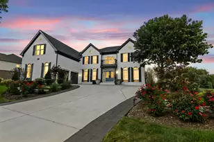 4 Tournament Dr N, Hawthorn Woods, IL 60047 - Photo 1