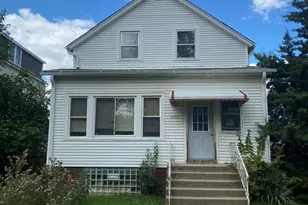 5222 W Winnemac Ave, Chicago, IL 60630 - Photo 1