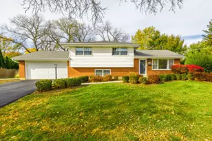 5518 Wilcox Ave, Downers Grove, IL 60516 - Photo 1