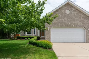 1144 Penny Ln, Sycamore, IL 60178 - Photo 1
