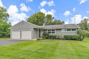 630 Olson St, Woodstock, IL 60098 - Photo 1