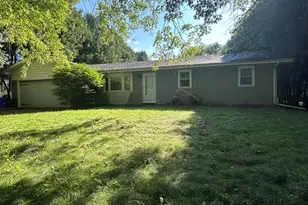 147 Wayne Rd, Rochelle, IL 61068 - Photo 1