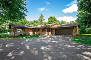 6404 Buttercup Ln, Rockford, IL 61108 - Photo 1