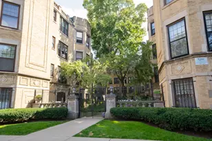 1225 W Lunt Ave, Chicago, IL 60626 - Photo 1