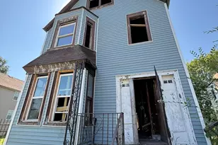 4025 W Wilcox St, Chicago, IL 60624 - Photo 1