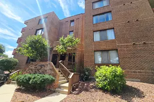 6421 Pershing Rd, Stickney, IL 60402 - Photo 1