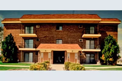 943 N Rohlwing Road #101H, Addison, IL 60101 - Photo 1