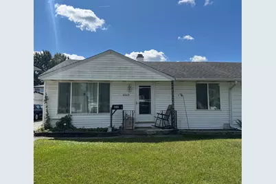 4049 W 89th Place, Hometown, IL 60456 - Photo 1