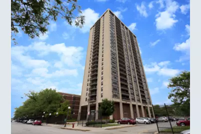 3001 S Michigan Avenue #902, Chicago, IL 60616 - Photo 1