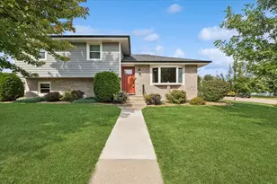 3819 Bergstrom St, Joliet, IL 60431 - Photo 1