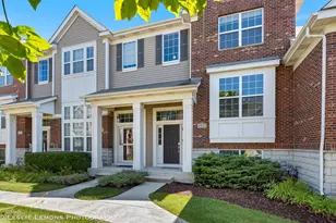 2525 Dunraven Ave, Naperville, IL 60540 - Photo 1