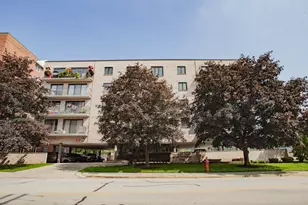 1660 E Thacker St, Des Plaines, IL 60016 - Photo 1