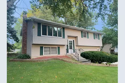 89 Brookwood Court, Elgin, IL 60123 - Photo 1