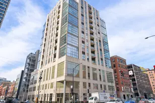 150 W Superior St, Chicago, IL 60654 - Photo 1