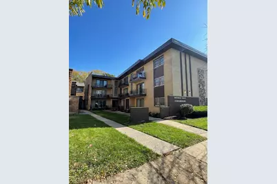 10425 S Hale Avenue #2A, Chicago, IL 60643 - Photo 1