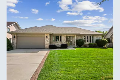 8025 Chesterton Drive, Woodridge, IL 60517 - Photo 1