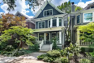 1441 W Cullom Ave, Chicago, IL 60613 - Photo 1