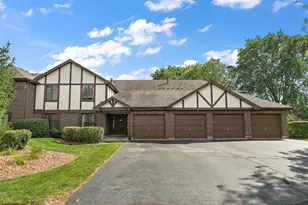 6715 180th St, Tinley Park, IL 60477 - Photo 1