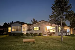 337 Belmont Ct, Grayslake, IL 60030 - Photo 1